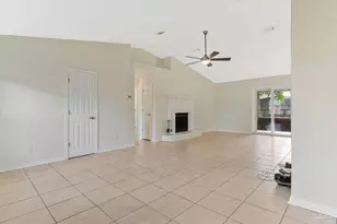 5296 Lonesome Dove Ln, Milton, FL 32570 - Photo 4