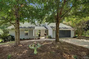 1016 Fleming Dr, Pensacola, FL 32514 - Photo 2