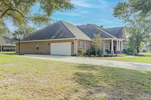 4230 Essex Terrace Cir, Pace, FL 32571 - Photo 36