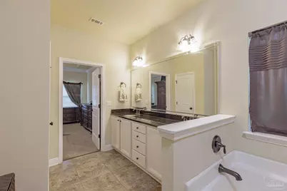 4230 Essex Terrace Cir, Pace, FL 32571 - Photo 8