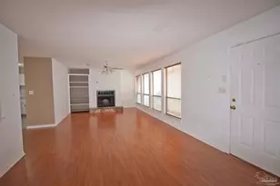 3040 Delmonte Dr, Pensacola, FL 32504 - Photo 4