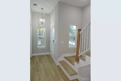 706 N F St #A, Pensacola, FL 32501 - Photo 2