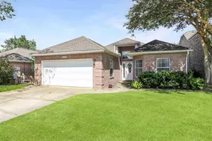 4004 Longwood Cir, Gulf Breeze, FL 32563 - Photo 2