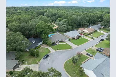 1621 Colwyn Dr, Cantonment, FL 32533 - Photo 48