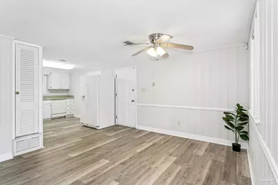 5805 St Elmo St, Pensacola, FL 32503 - Photo 10