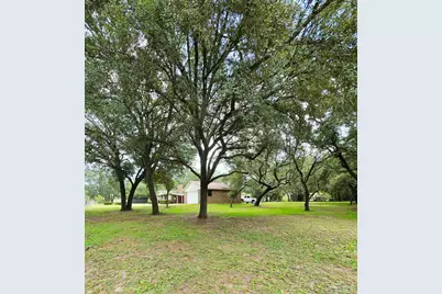 8321 Western Way Dr, Pensacola, FL 32526 - Photo 2