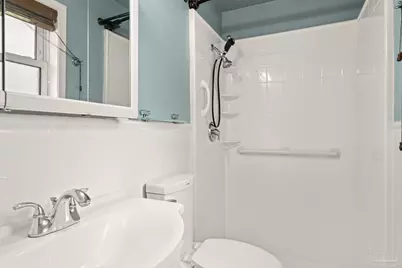 1207 Suburban Dr, Pensacola, FL 32505 - Photo 24
