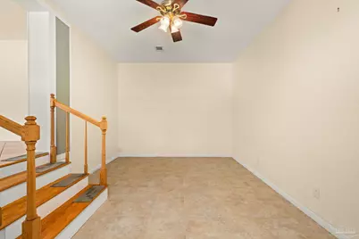 1207 Suburban Dr, Pensacola, FL 32505 - Photo 12