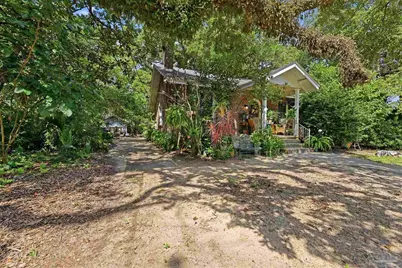 1409 N 10th Ave, Pensacola, FL 32503 - Photo 4