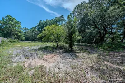 8410 Lucena St, Navarre, FL 32566 - Photo 12