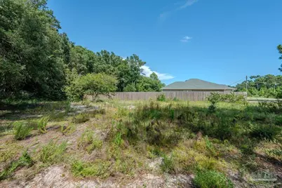 8410 Lucena St, Navarre, FL 32566 - Photo 14