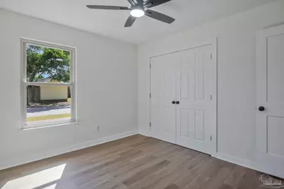 2743 Summertree Ln, Gulf Breeze, FL 32563 - Photo 22