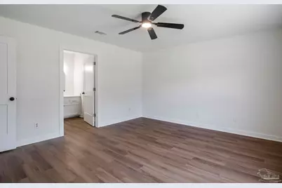 2743 Summertree Ln, Gulf Breeze, FL 32563 - Photo 18