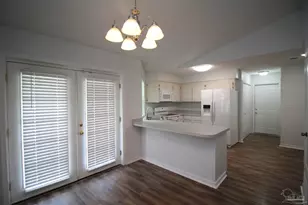7679 Old Hickory Dr, Pensacola, FL 32507 - Photo 6