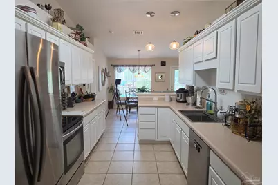 1137 Oak Ridge Trl, Gonzalez, FL 32533 - Photo 8