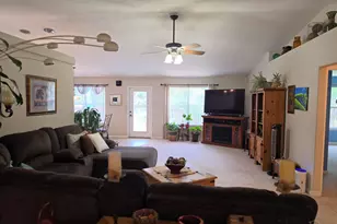1137 Oakridge Trail, Gonzalez, FL 32533 - Photo 16