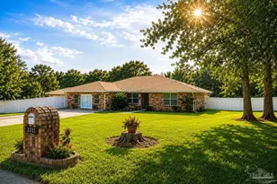 1137 Oakridge Trail, Gonzalez, FL 32533 - Photo 2