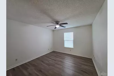 2303 W Michigan Ave #C2, Pensacola, FL 32526 - Photo 8