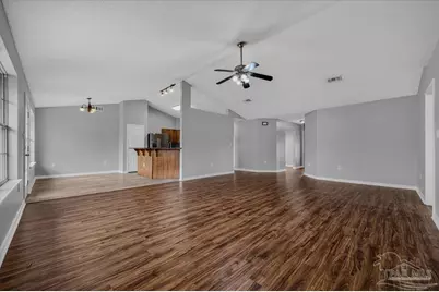 9939 Parker Lake Cir, Navarre, FL 32566 - Photo 10
