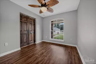 9939 Parker Lake Cir, Navarre, FL 32566 - Photo 6