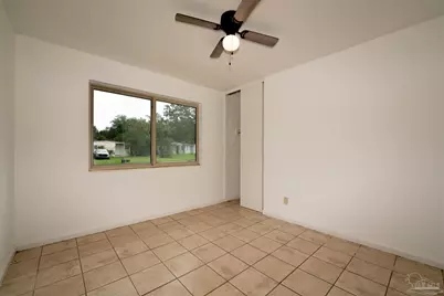 94 S Garfield Dr, Pensacola, FL 32506 - Photo 10