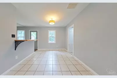 4679 Oakland Dr, Pensacola, FL 32526 - Photo 12