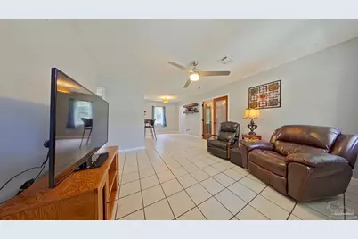 4679 Oakland Dr, Pensacola, FL 32526 - Photo 4