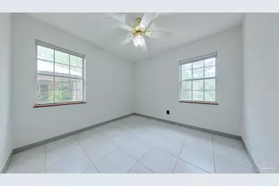 4679 Oakland Dr, Pensacola, FL 32526 - Photo 22