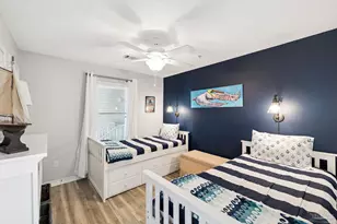 7464 Sunset Harbor Dr, Navarre, FL 32566 - Photo 18