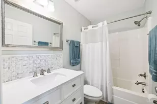 7464 Sunset Harbor Dr, Navarre, FL 32566 - Photo 10