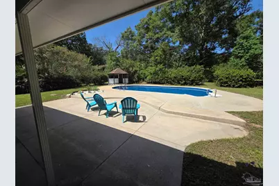4301 Pace Ln, Milton, FL 32571 - Photo 10