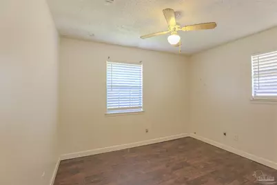 2070 Curry Cir, Pensacola, FL 32504 - Photo 16