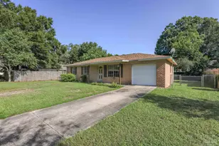 2070 Curry Cir, Pensacola, FL 32504 - Photo 4