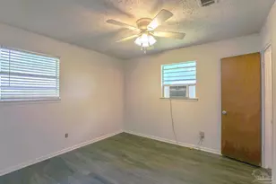 2070 Curry Cir, Pensacola, FL 32504 - Photo 18