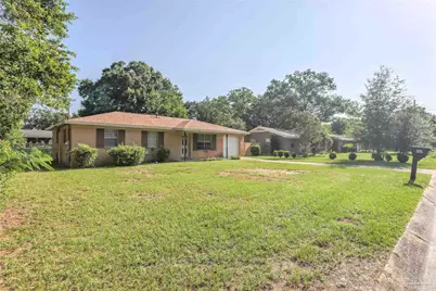 2070 Curry Cir, Pensacola, FL 32504 - Photo 2