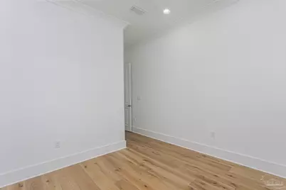 930 E Hernandez St, Pensacola, FL 32503 - Photo 32