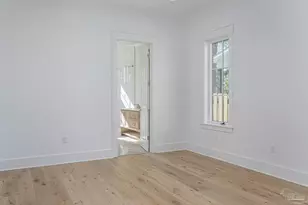 930 E Hernandez St, Pensacola, FL 32503 - Photo 16