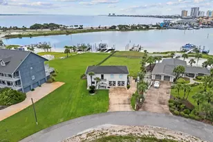 256 Sabine Dr, Pensacola Beach, FL 32561 - Photo 50