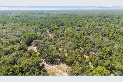 2032 Garcon Point Rd, Milton, FL 32583 - Photo 8