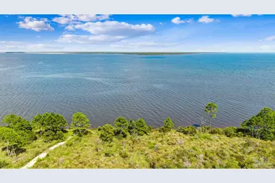 2032 Garcon Point Rd, Milton, FL 32583 - Photo 2