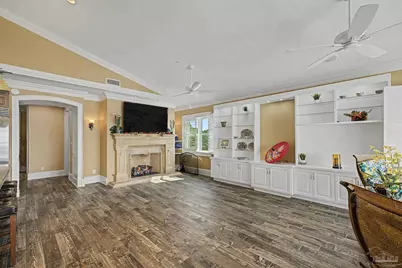 4050 Indigo Dr #301, Pensacola, FL 32507 - Photo 14