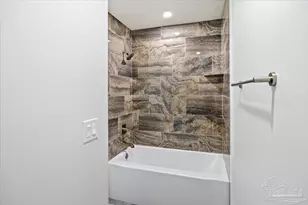 7412 St James Pl, Pensacola, FL 32506 - Photo 18