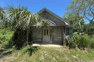 1622 Bal Alex Ave, Gulf Breeze, FL 32563 - Photo 2