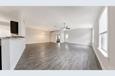 2009 Presidio St, Navarre, FL 32566 - Photo 16