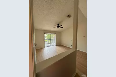 2299 Scenic Hwy #J5, Pensacola, FL 32503 - Photo 6