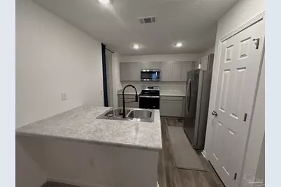 8752 Schooner Ln, Pensacola, FL 32507 - Photo 4