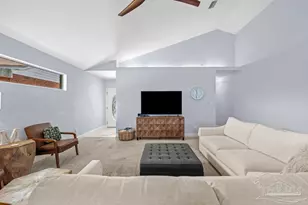 1344 Greenvista Ln, Gulf Breeze, FL 32563 - Photo 8