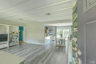 4 Cadiz St, Gulf Breeze, FL 32561 - Photo 6