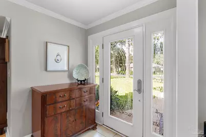 822 Bay Cliffs Rd, Gulf Breeze, FL 32561 - Photo 8