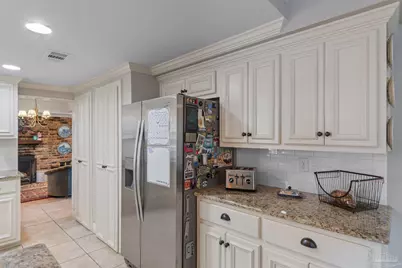 822 Bay Cliffs Rd, Gulf Breeze, FL 32561 - Photo 20